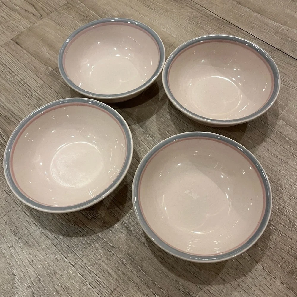 Pfaltzgraff Aura Light Pink 6” Bowls with Pink And Blue Rim Set of 4
